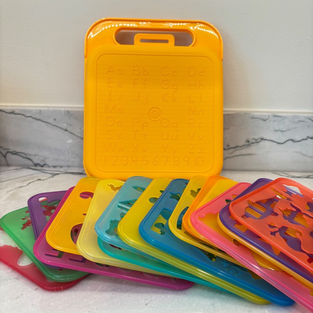 Vintage Tupperware Stencil Art Set Case 17 Stencils Yellow